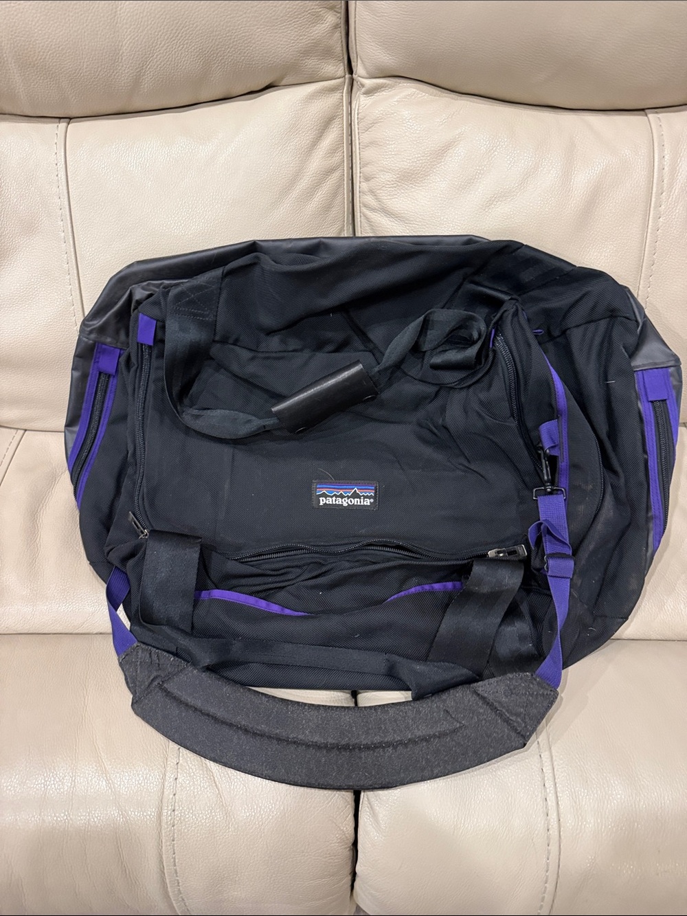 Vintage 1990s Patagonia USA-Made Double Duffel / Travel Duffle Bag